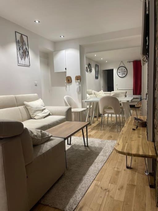 Appartement Convivial Pour Sejourner Le Kremlin-Bicêtre Zewnętrze zdjęcie